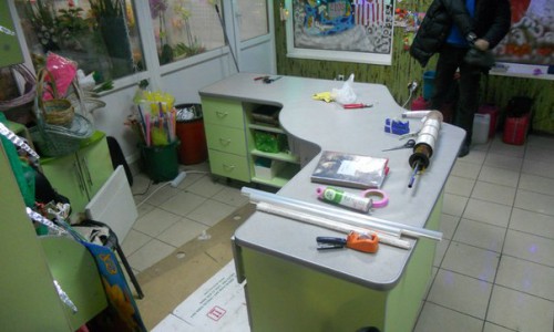 rabochii-stol-nestandartnyi